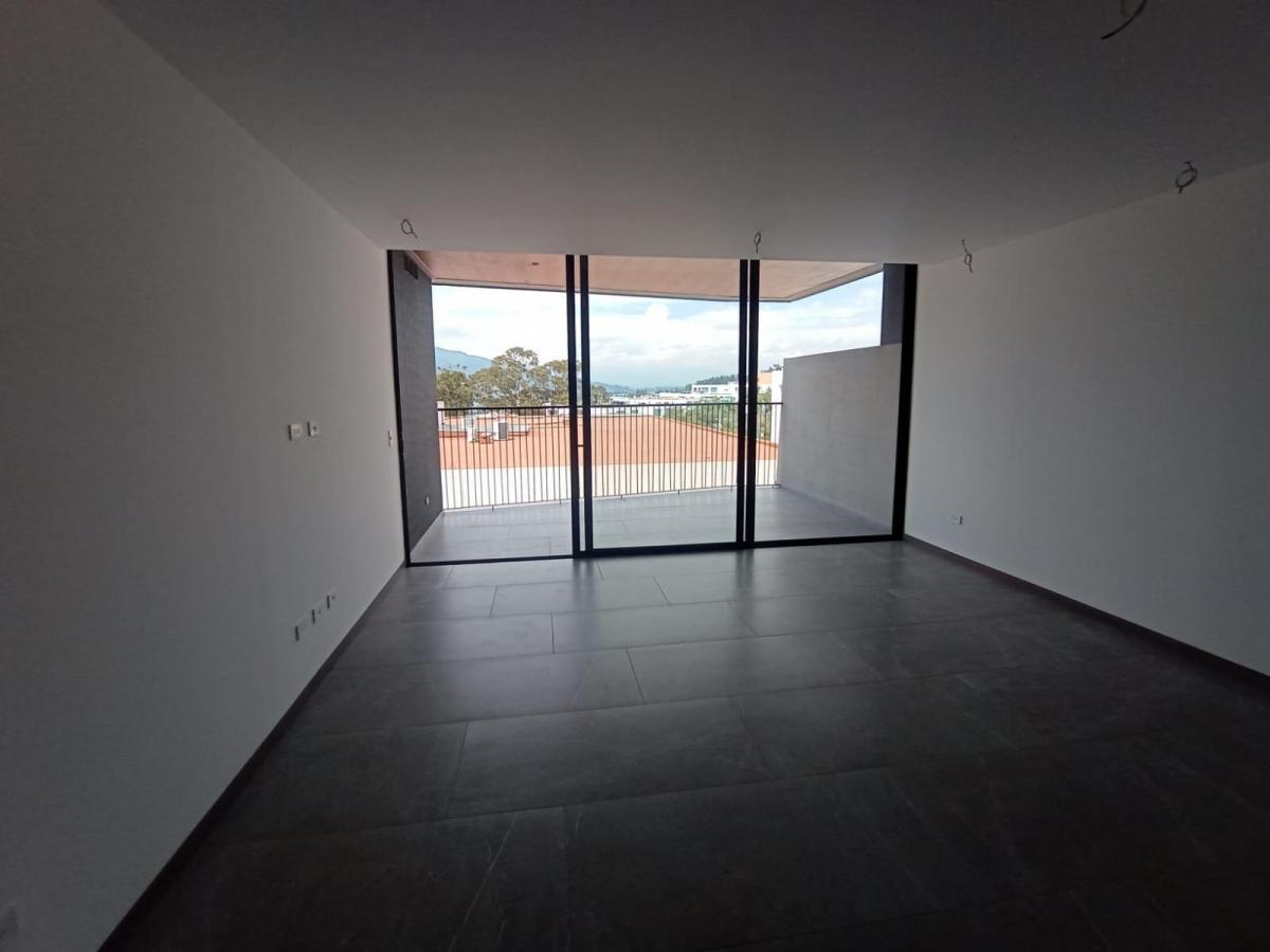 Cumbaya Departamento de Venta San Juan Departamento de 2 Habitaciones, Terraza — imagen 8