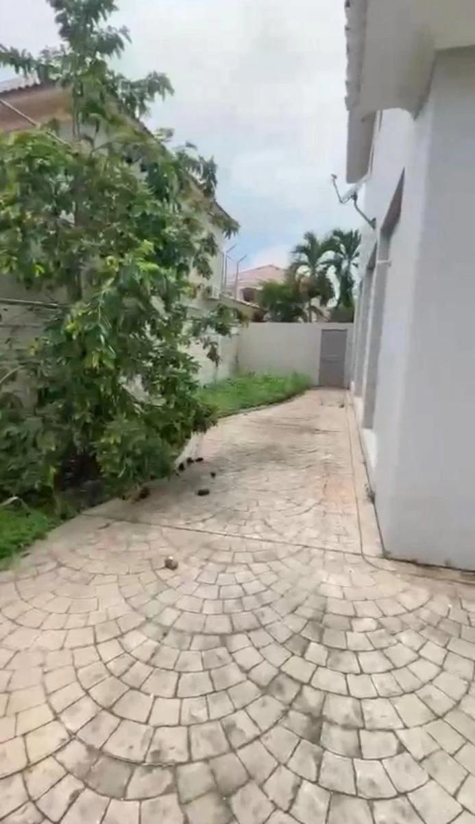 Samborondon Km 10 Estancias del Rio Casa en Venta, Guayas — imagen 8