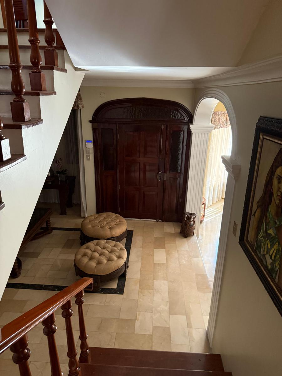 Vendo Casa con Uso de Suelo Comercial Zona Ceibos, Guayas — imagen 8