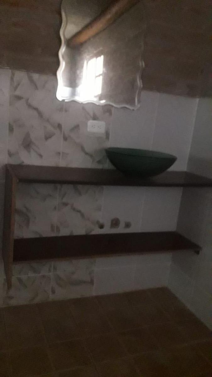 Casa Mixta de Venta en Oyacoto / Calderon y Terreno 1000 m² — imagen 6