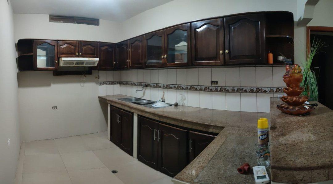 Casa Rentera de Venta en Manta Zona Norte R/h, Manabí — imagen 7