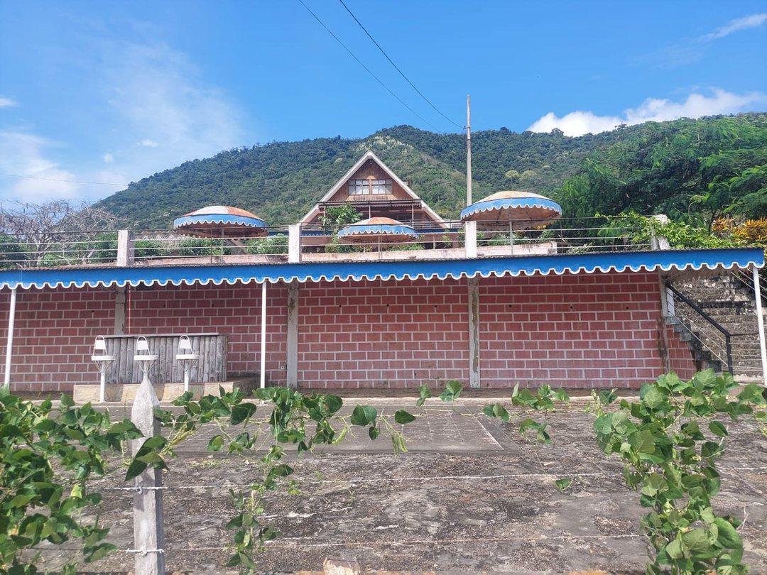 Casa con Terreno de Venta Montecristi Zona Norte R/b, Manabí — imagen 10