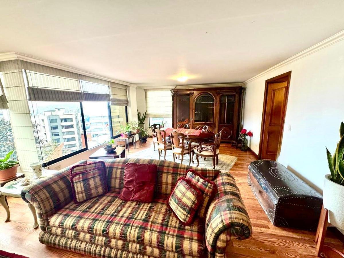 Se Vende Amplio Departamento en El Quito Tennis — imagen 10
