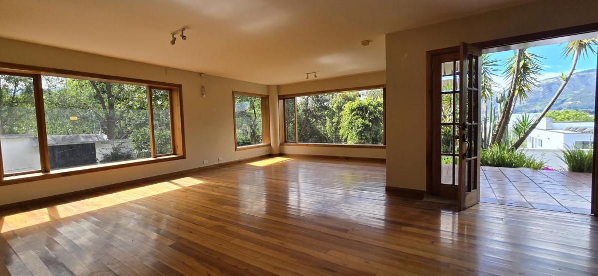 Casa en Venta en Cumbaya — imagen 10