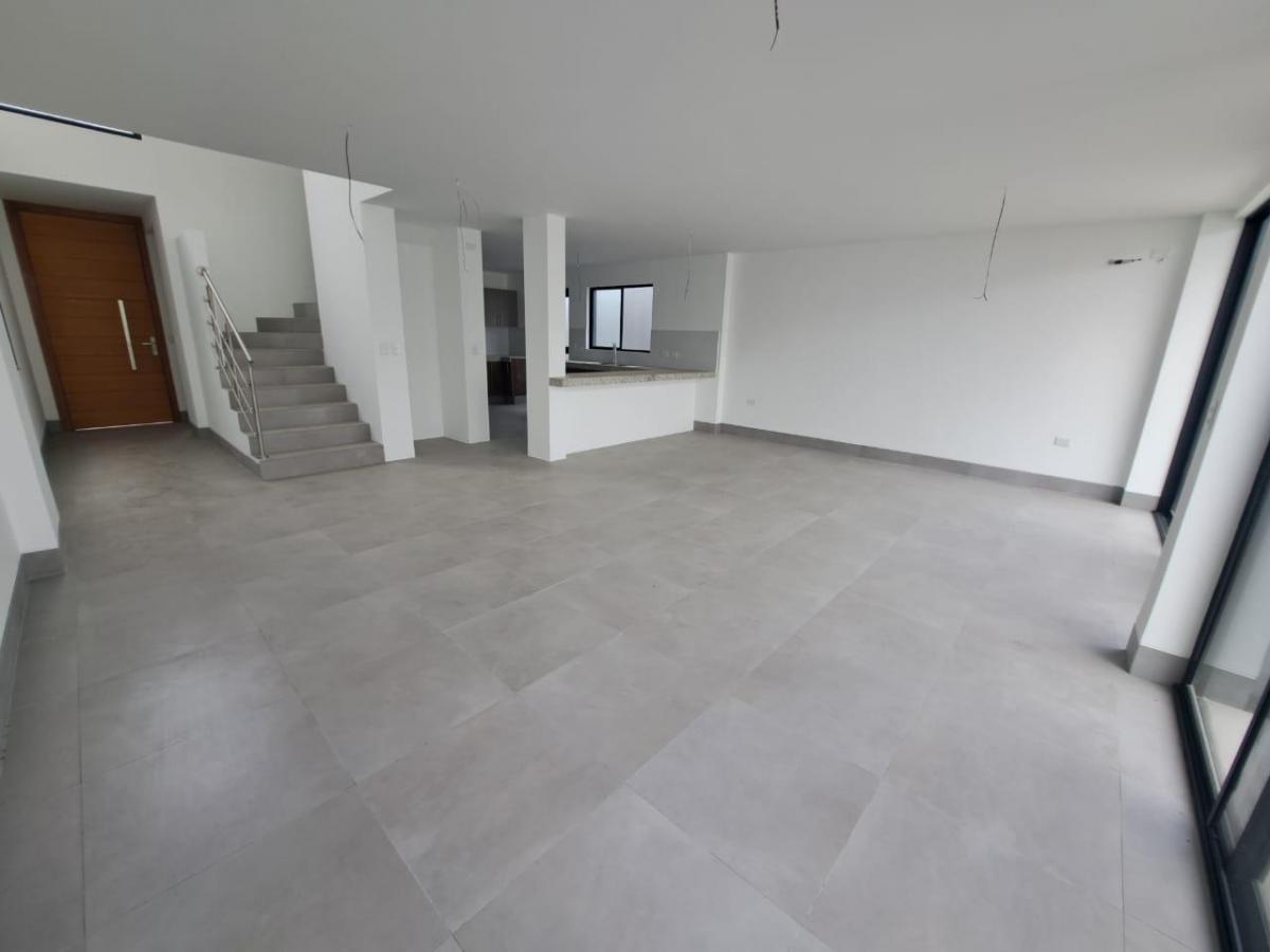 Casa en Venta, Urbanización La Costa, Barg, Guayas — imagen 10