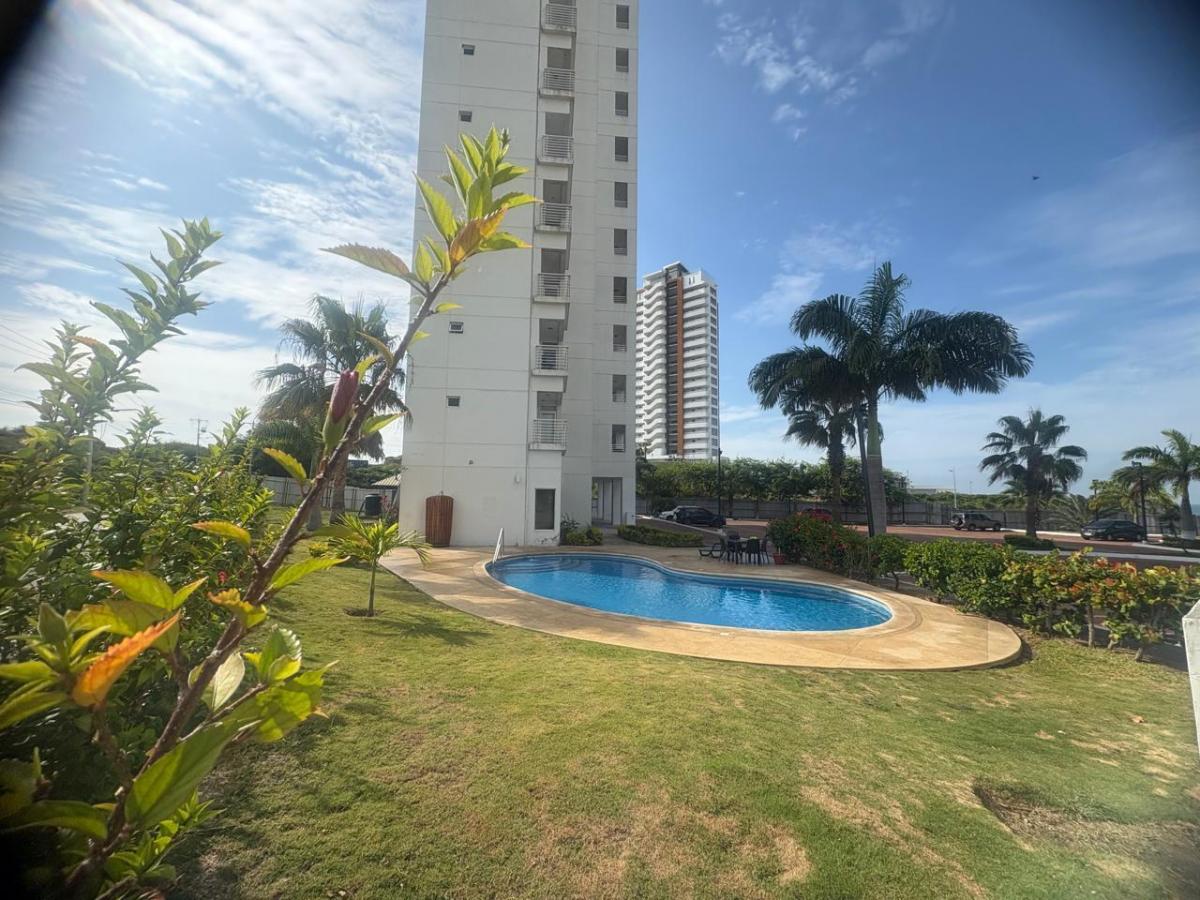 Departamento de 79 m² con 3 Habitaciones en Venta Norte Playas, Condominio Ocean Club, Guayas — imagen 10