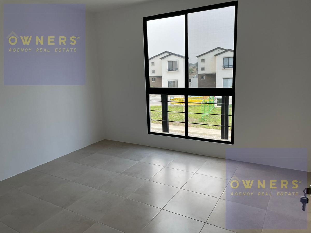 Venta Casa de Dos Pisos en Urbanización Los Prados (Lm), Guayas — imagen 6