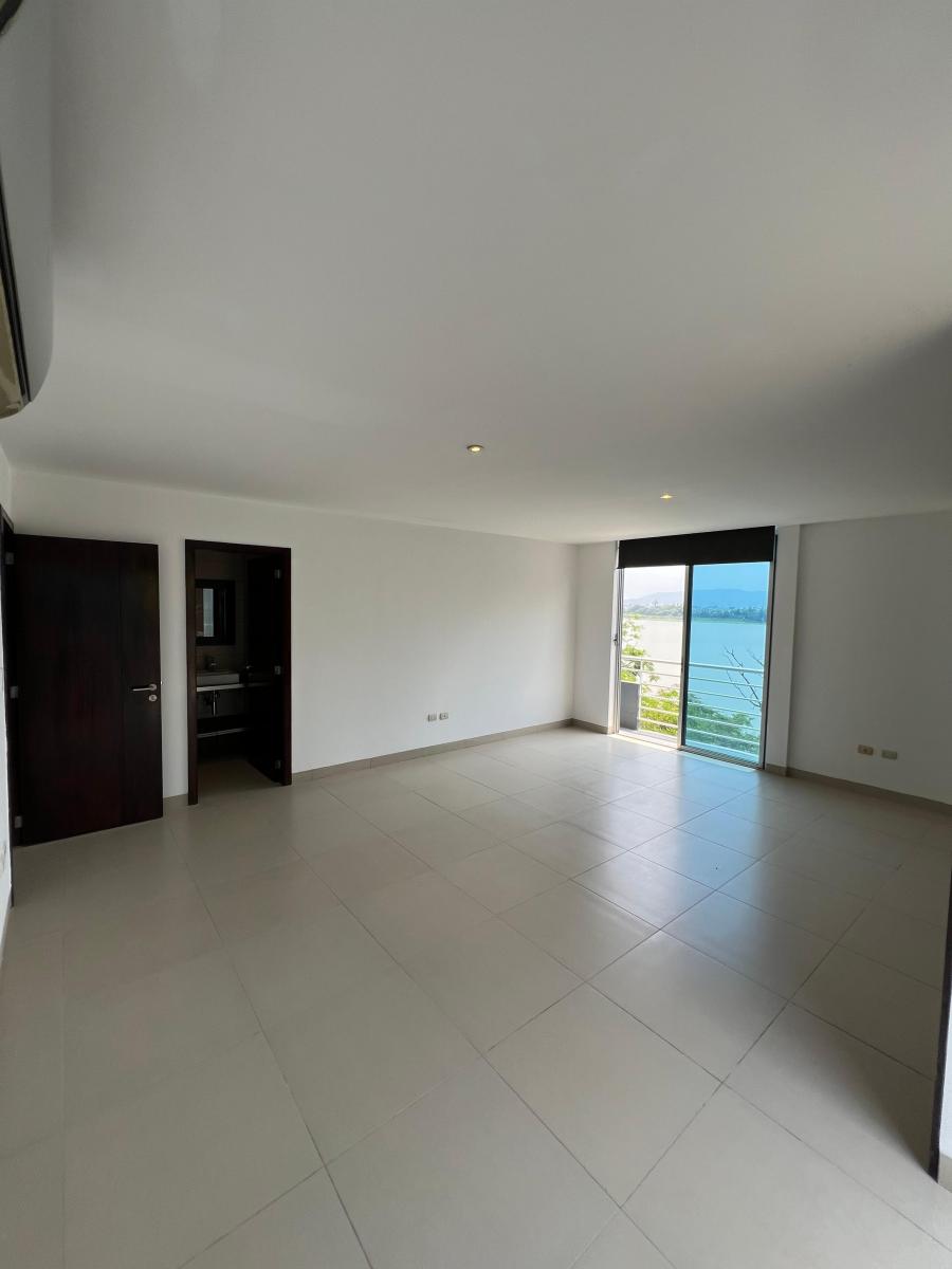 River Towers Se Vende Departamento con Vista Al Rio!, Guayas — imagen 9
