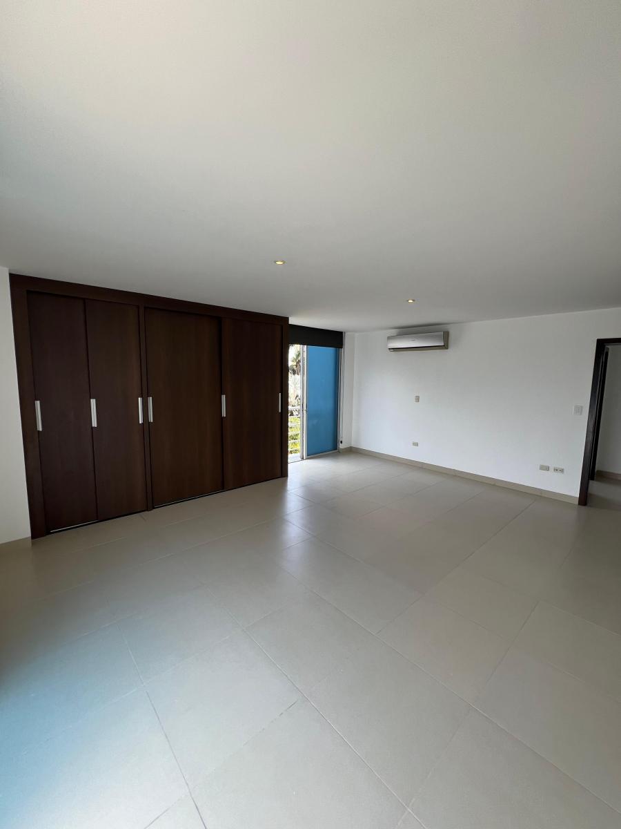 River Towers Se Vende Departamento con Vista Al Rio!, Guayas — imagen 6