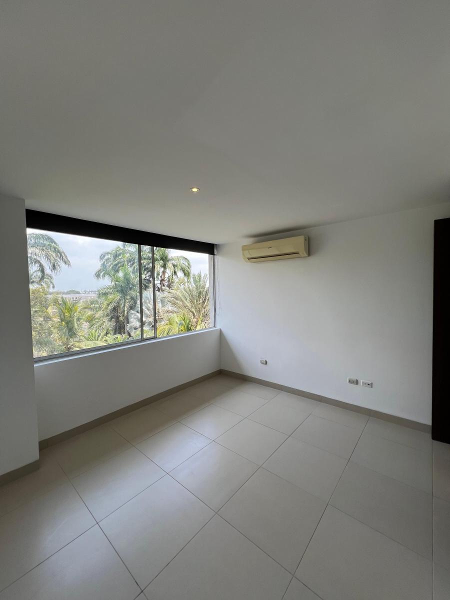 River Towers Se Vende Departamento con Vista Al Rio!, Guayas — imagen 4