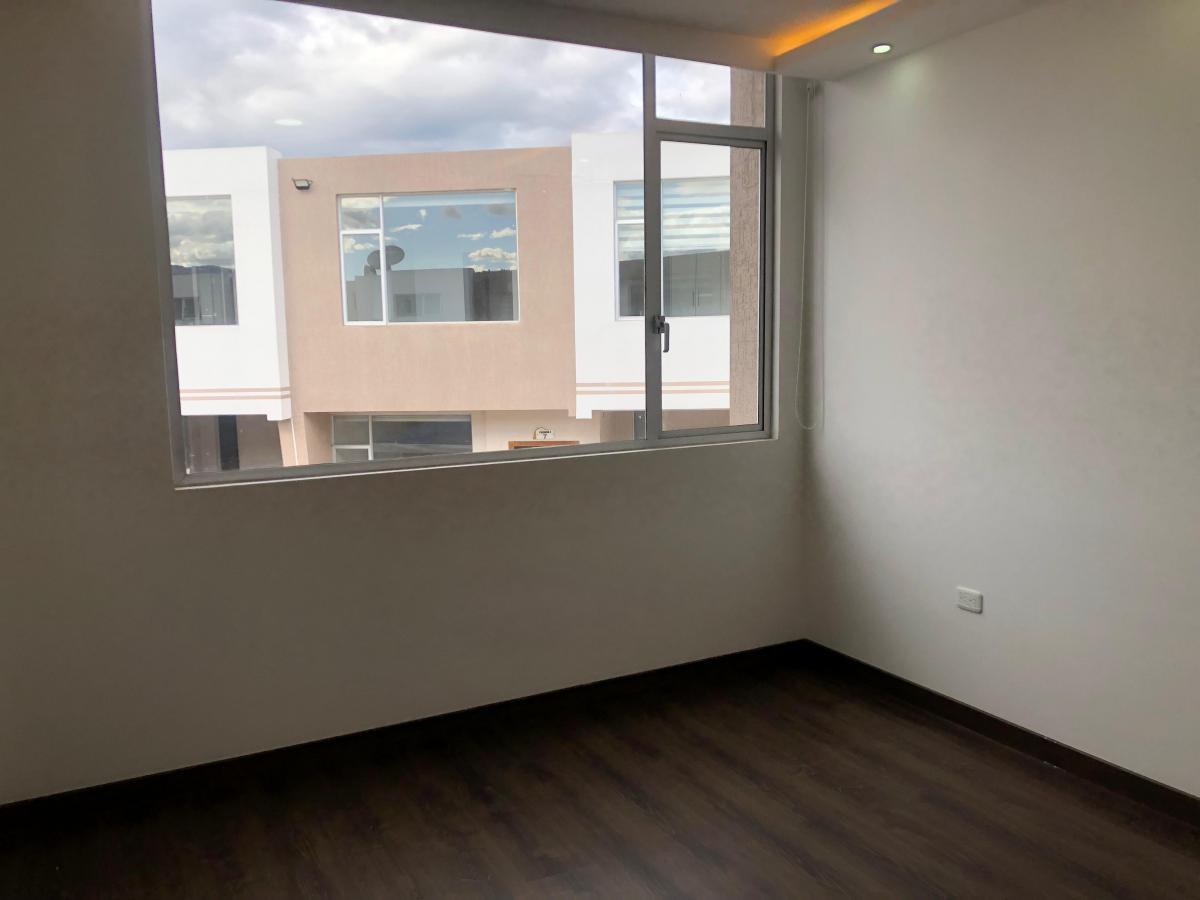 Casa en Venta, Ambato Cerca a La Uniandes A. V Panamericana, Tungurahua — imagen 6