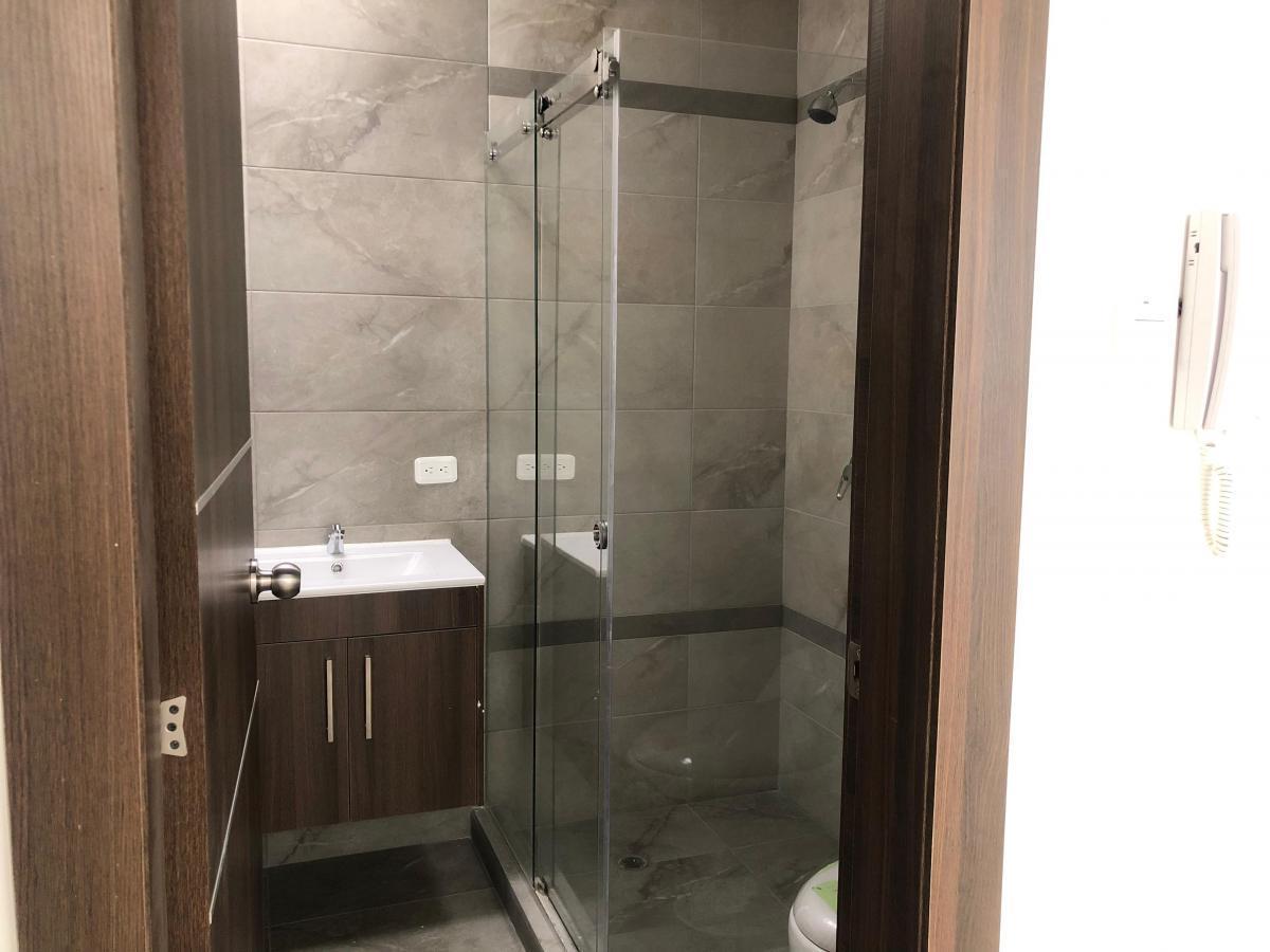 Casa en Venta, Ambato Cerca a La Uniandes A. V Panamericana, Tungurahua — imagen 5