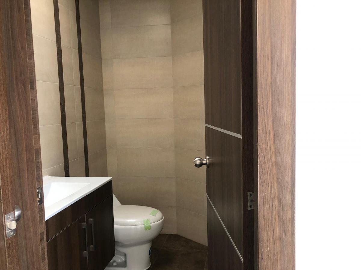 Casa en Venta, Ambato Cerca a La Uniandes A. V Panamericana, Tungurahua — imagen 4
