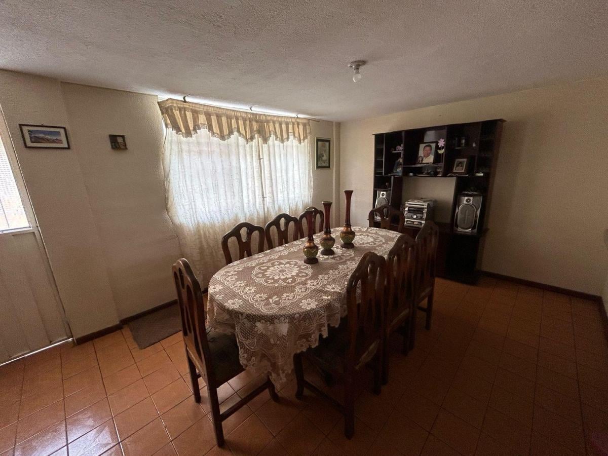 Amplia Casa en Conjunto Residencial Sector San José de Morán Calderón — imagen 10