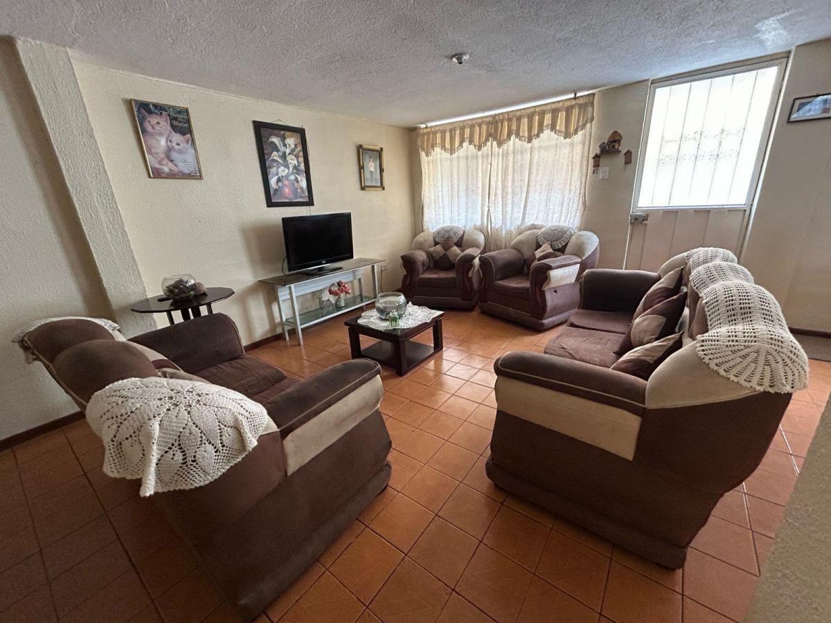 Amplia Casa en Conjunto Residencial Sector San José de Morán Calderón — imagen 8