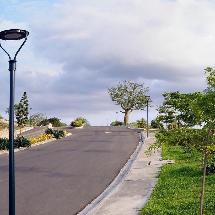 En Venta Terreno en Manta Urbanización Costa del Este, Manabí — imagen 8