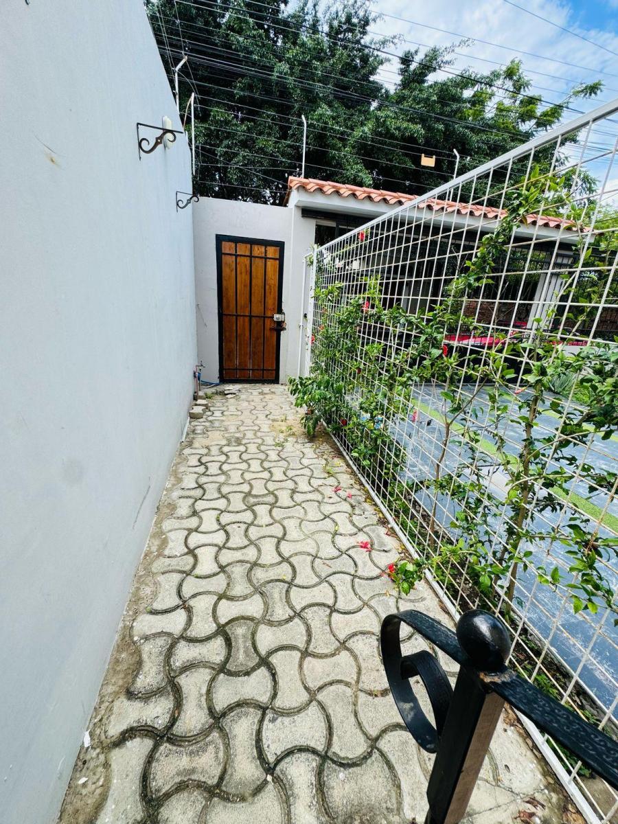 Casa en Venta Umiña 2, Excelente Ubicación. Manabí — imagen 4