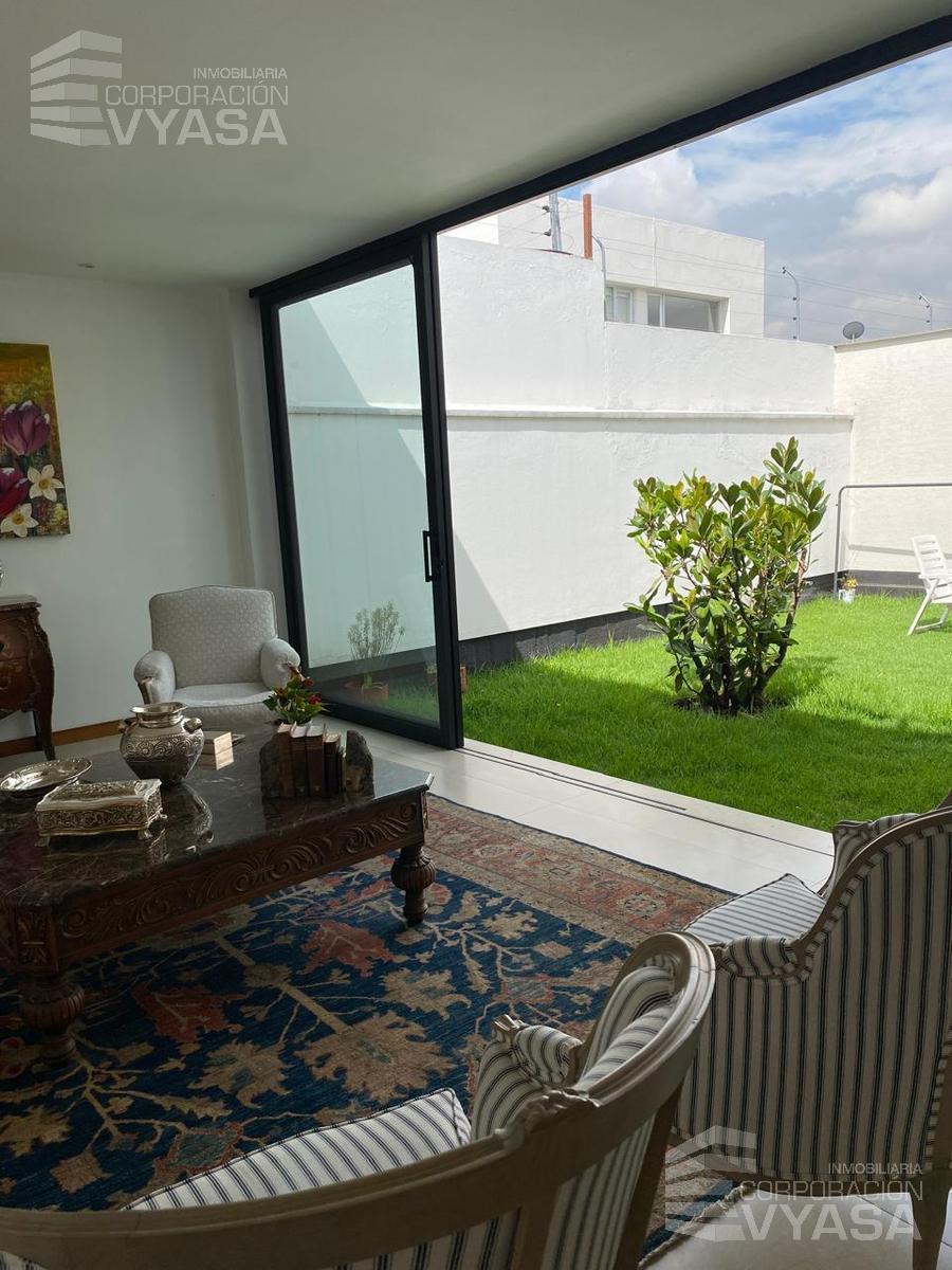 Tumbaco - El Nacional, Casa de Venta de 231 m² Como Nueva — imagen 9
