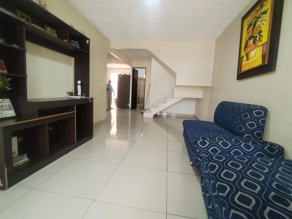 Venta Casa Remodelada, Urbanización Rey Arturo, Villa El Rey, Guayas — imagen 10