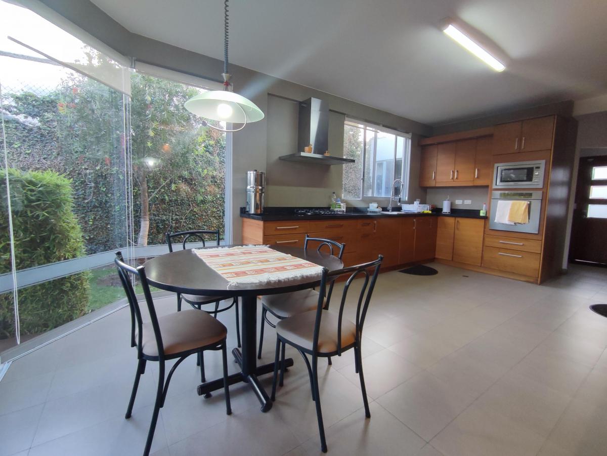 Linda y Amplia Casa Independiente en Venta o Renta Sector Nayón — imagen 7