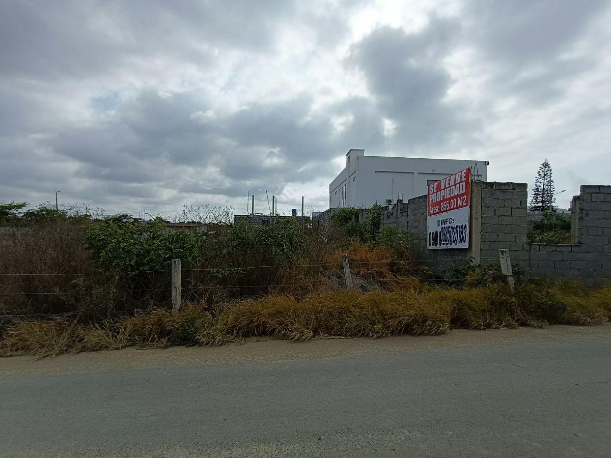 Vendo Terreno Esquinero de 800 m² en Sector Punta Barandua Santa Elena — imagen 8