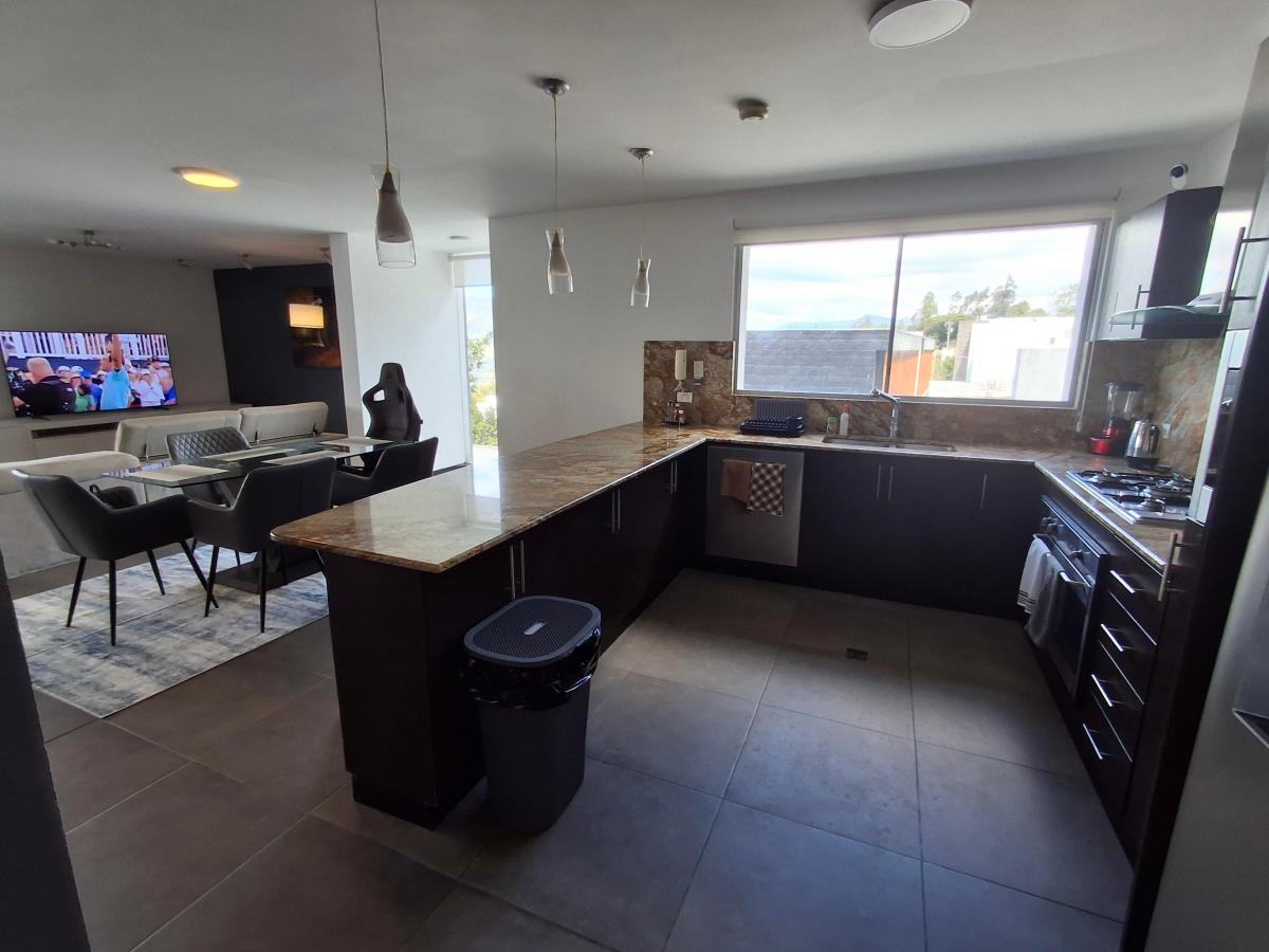 Departamento San Juan de Cumbaya, 3 Habitaciones, Terraza Hermosa Vista — imagen 6