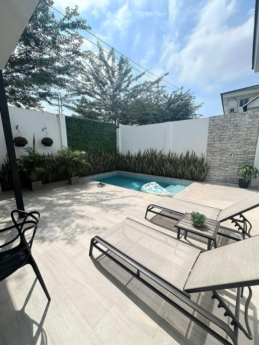 Venta. Via Samborondon. Urb. Jardines de Parque Magno. Departamento Pb $320.000, Guayas — imagen 7