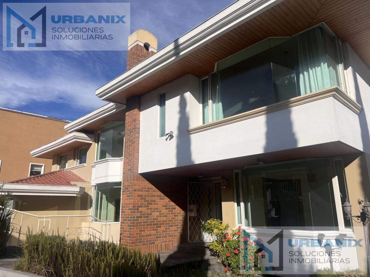 Casa en Cumbayá — imagen 8