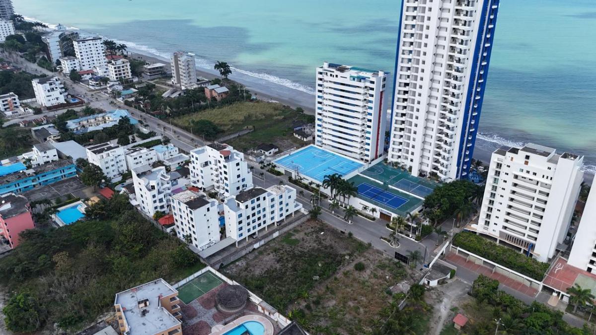 Vendo Terreno - Tonsupa Frente Grand Diamond Beach — imagen 5