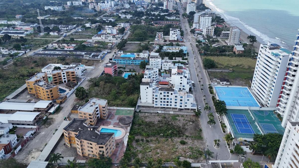 Vendo Terreno - Tonsupa Frente Grand Diamond Beach — imagen 4