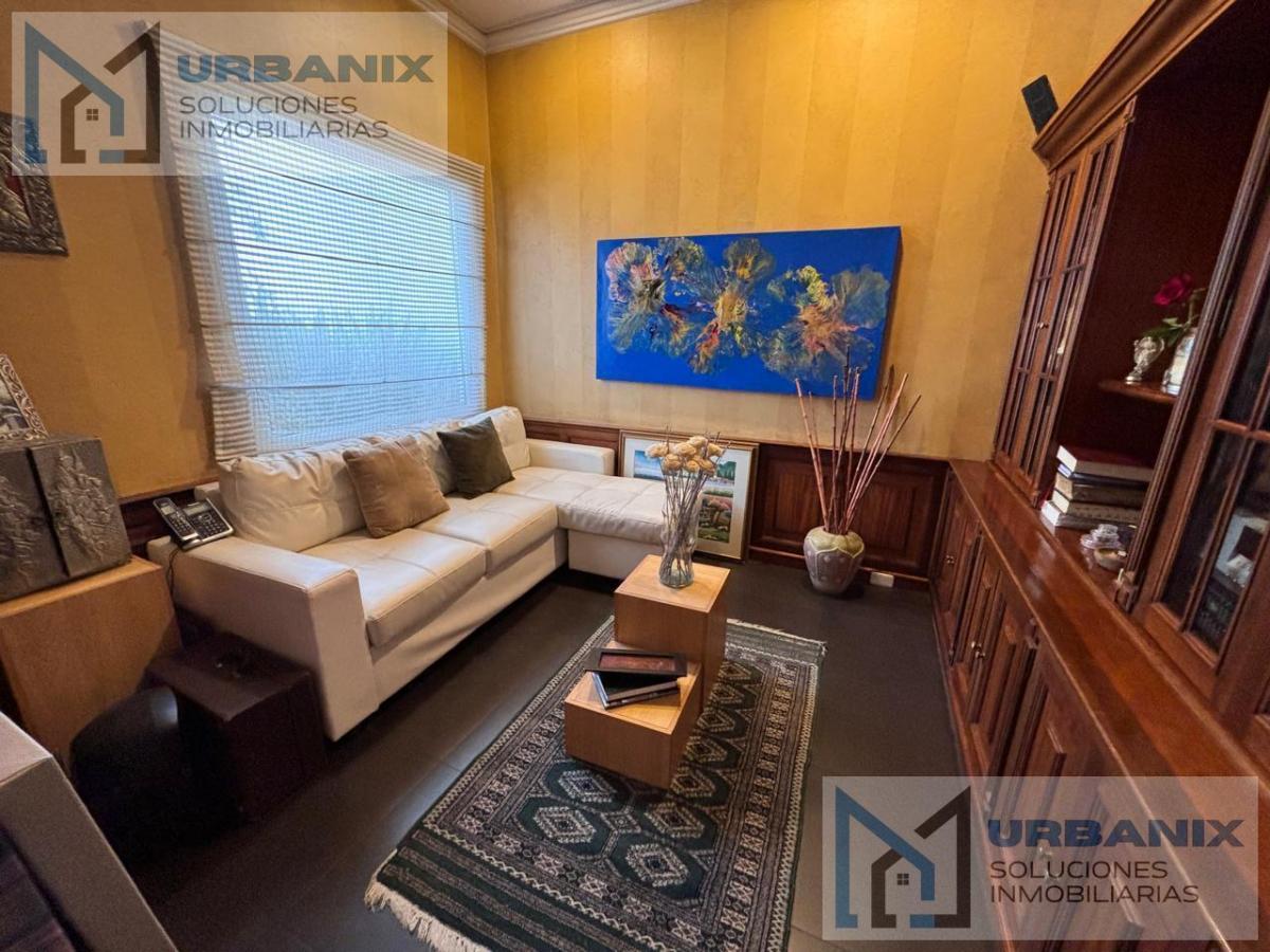 Venta Amplia Casa 3 Dorm - Estudio - Pérgola - Bbq - Basement. Urb. El Condado — imagen 9