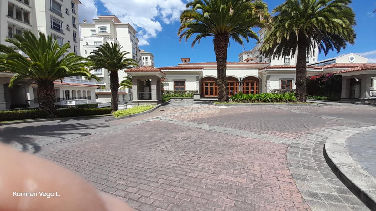 Oportunidad Villa Regina Departamento de Lujo de 350 m² con 3 Habitaciones en Venta y Arriendo — imagen 8
