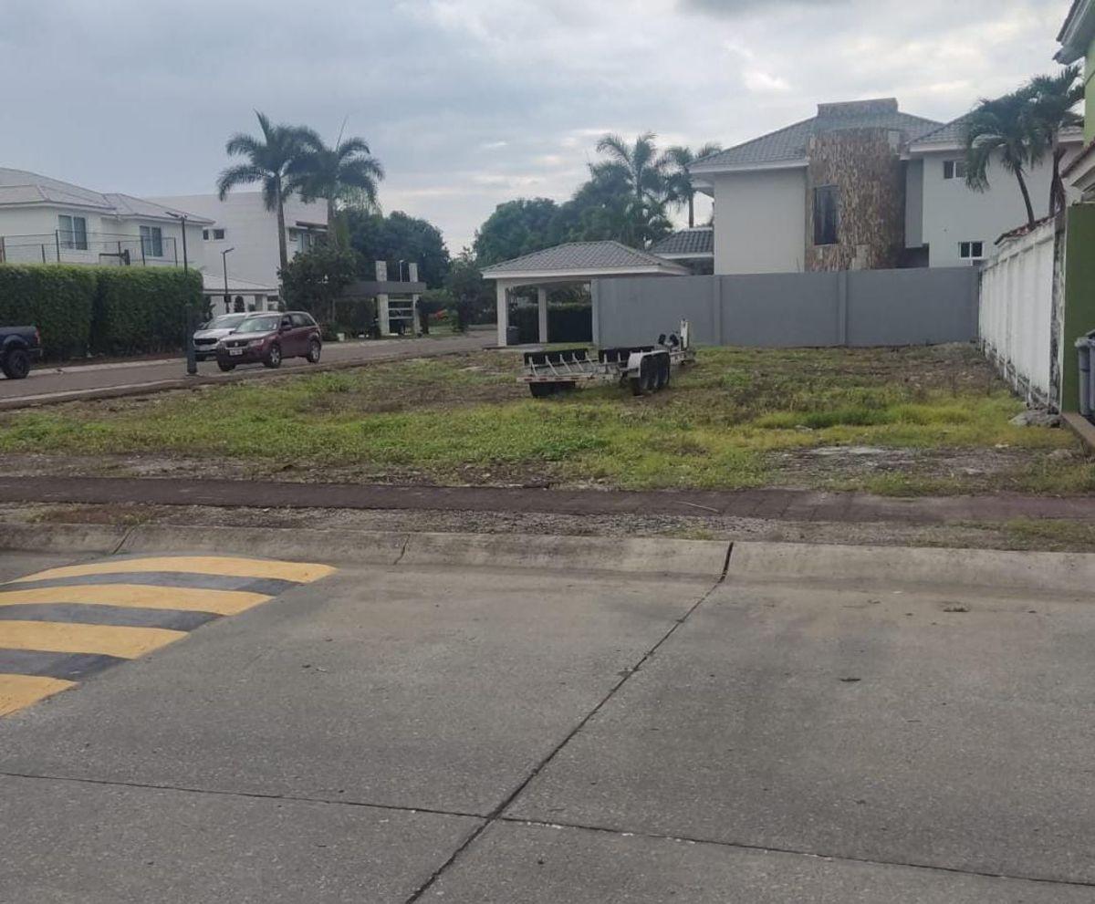 Venta Terreno Esquinero – Portofino – Alta Plusvalía – Vía a La Costa (Wn), Guayas — imagen 6