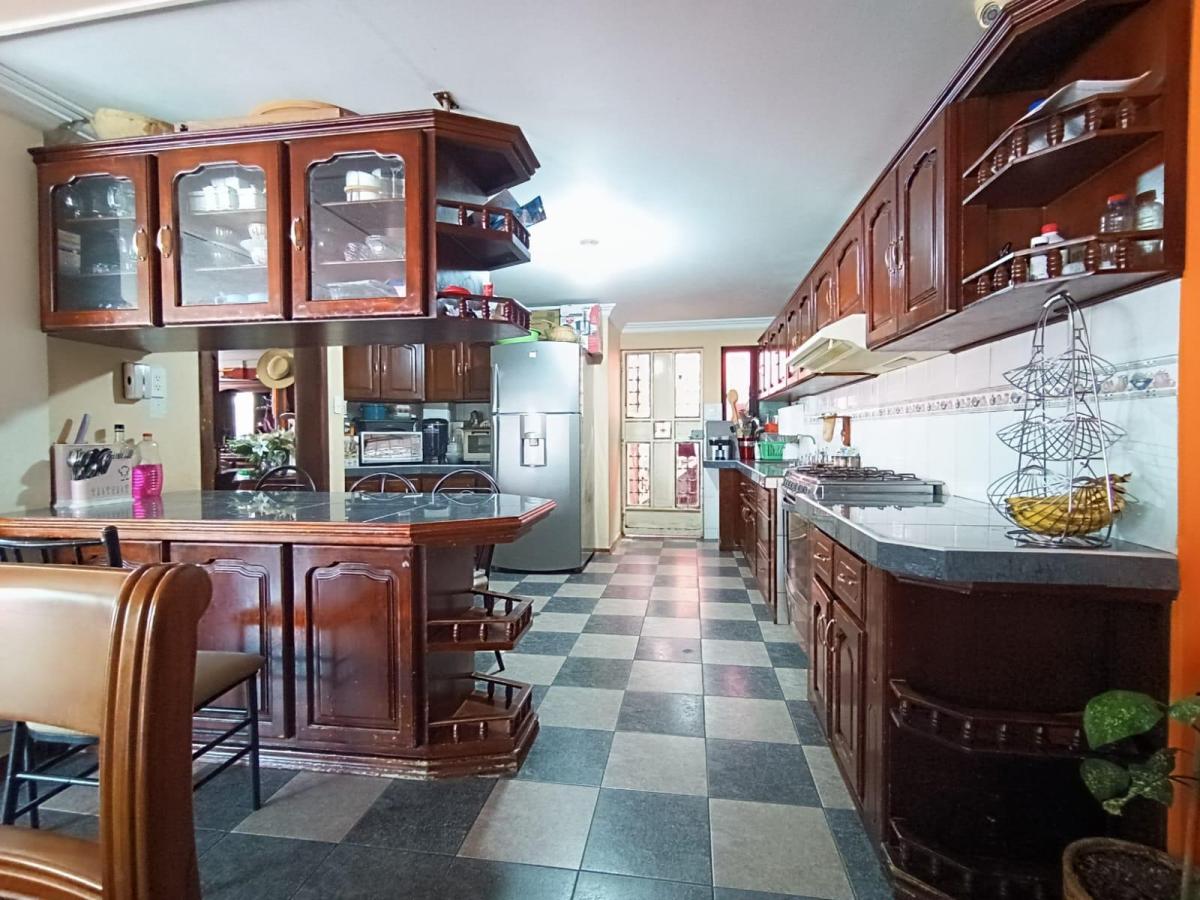 Casa en Urb. L. D. U. Provincia de Pichincha — imagen 7