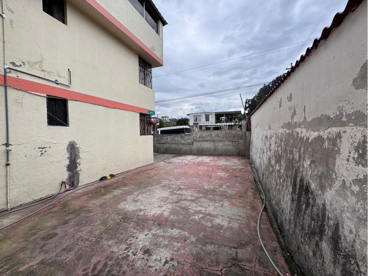 Terreno con Casa Sector, en Venta, San Fernando — imagen 9
