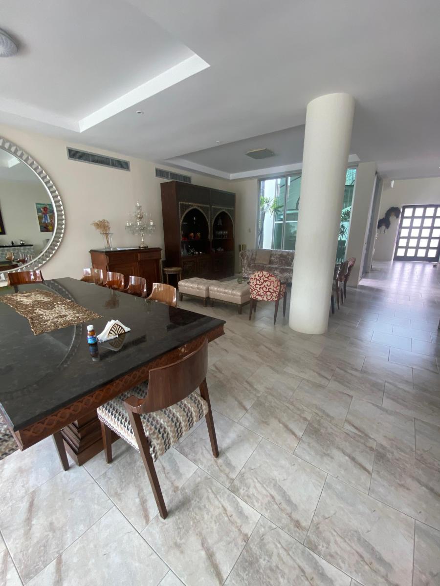 San Isidro - Casa en Venta con Amplio Patio - Km 4.5 Samborondon, Guayas — imagen 7