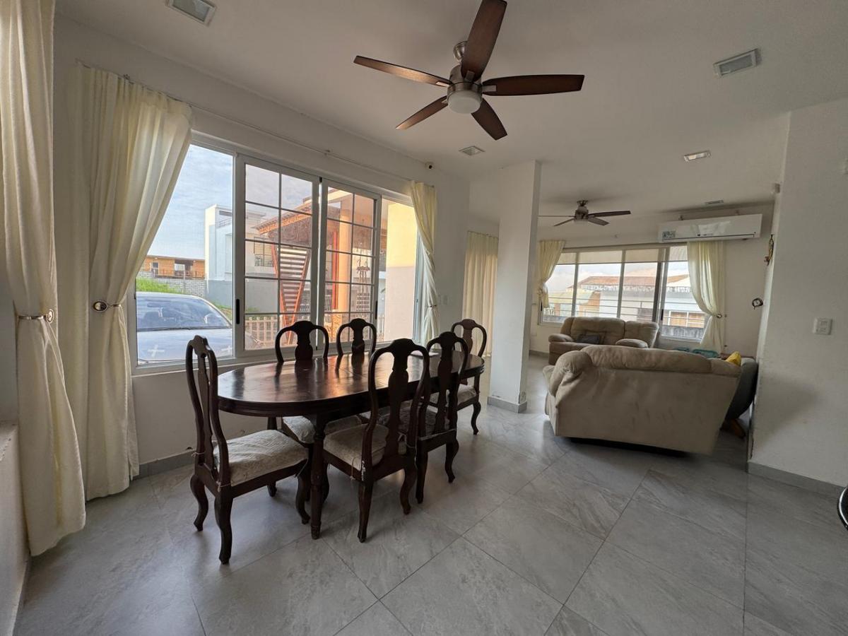 Vendo Casa en Urbanizacion Balcones de Tachina/esmeraldas — imagen 4