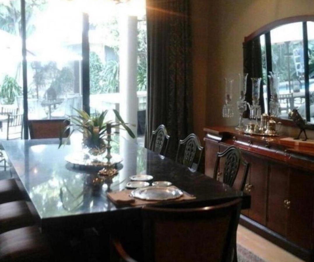 Samborondon Km 1.5 Amplia Casa en Venta, Guayas — imagen 8