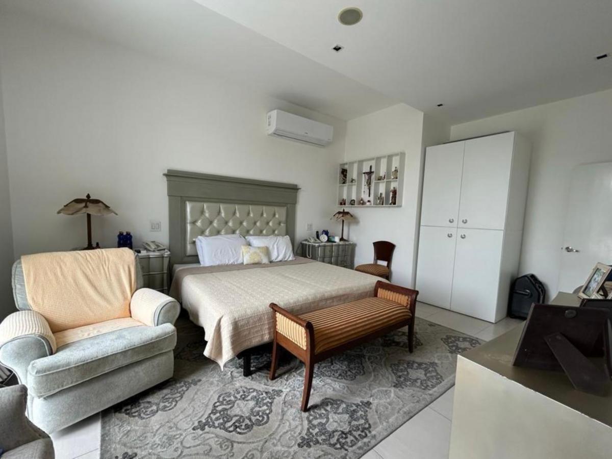 Samborondon Ribera del Batan Hermosa Casa en Venta, Guayas — imagen 5