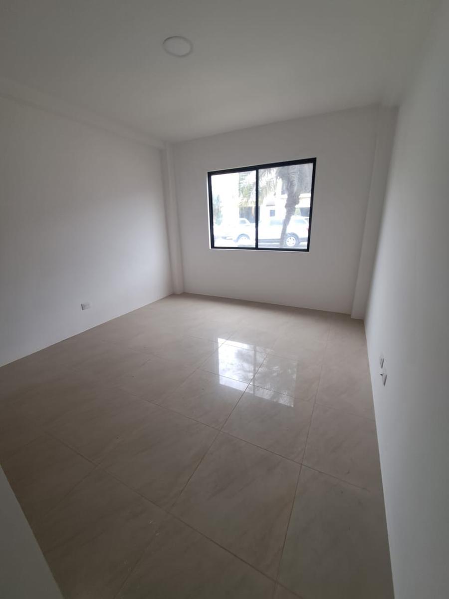 Ciudad Celeste Casa en Venta Etapa La Marina Km 9 Via Samborondon, Guayas — imagen 10