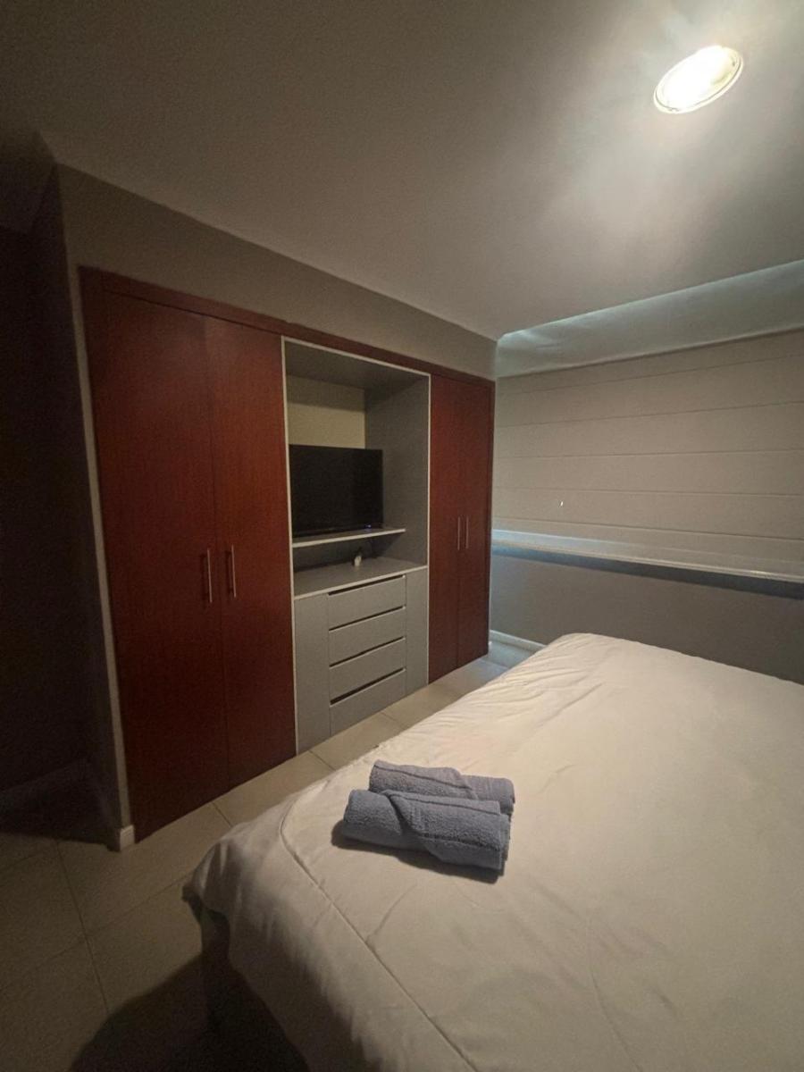Edificio Riverfront II, Puerto Santa Ana, Guayas — imagen 6