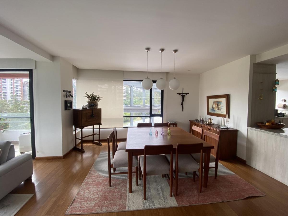 Departamento Dúplex de Venta Ubicad en La González Suarez y Boussingaultt — imagen 8
