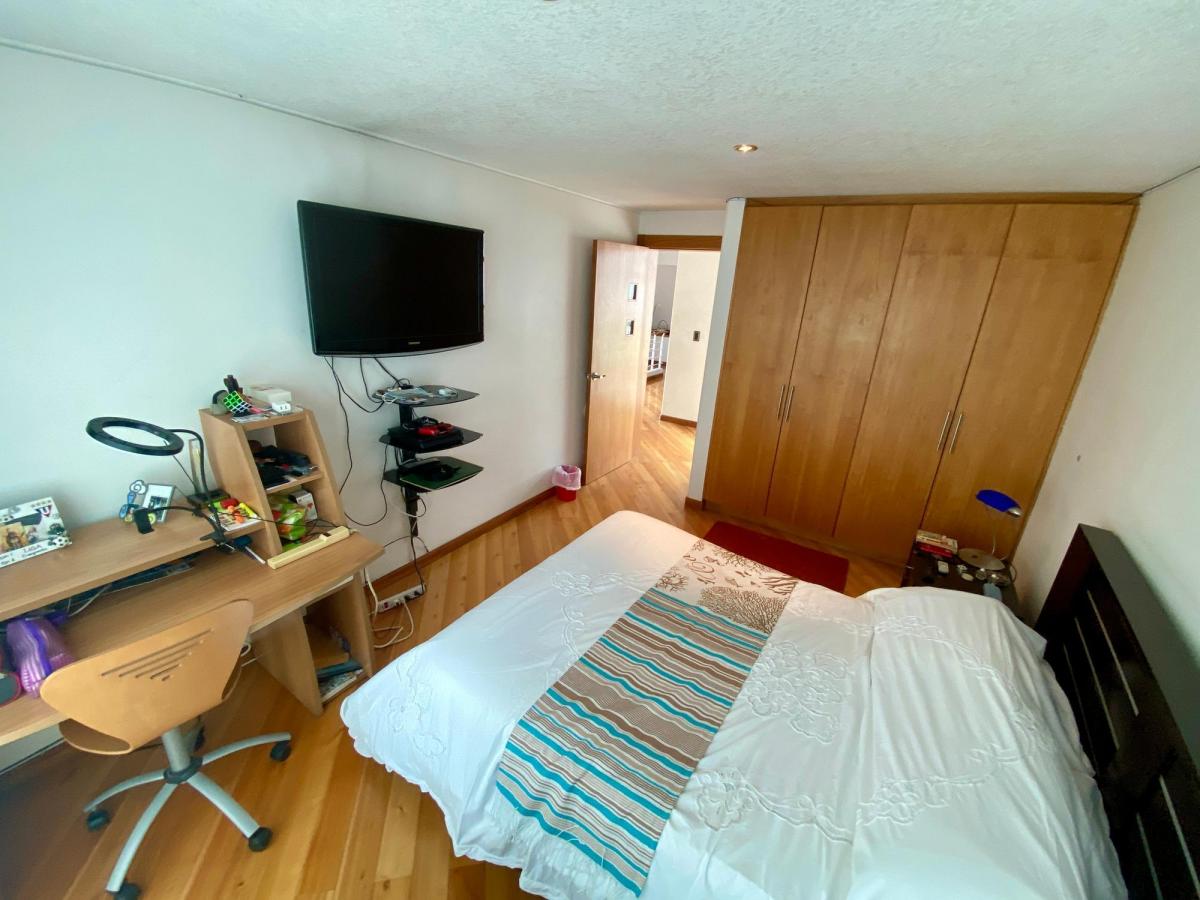 Venta Casa, Dos Niveles, Urbanizacion El Condado — imagen 7