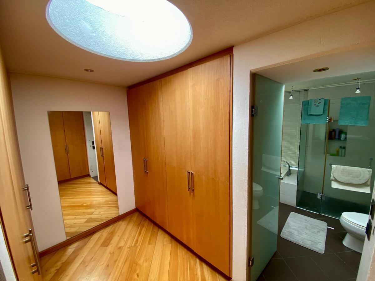 Venta Casa, Dos Niveles, Urbanizacion El Condado — imagen 6