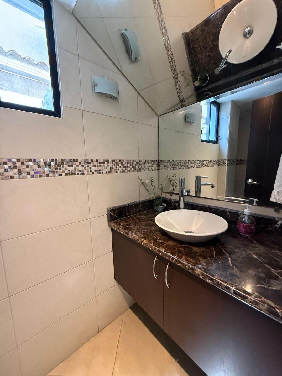 En Venta Casa en Central Park 3 Habitaciones, Guayas — imagen 6