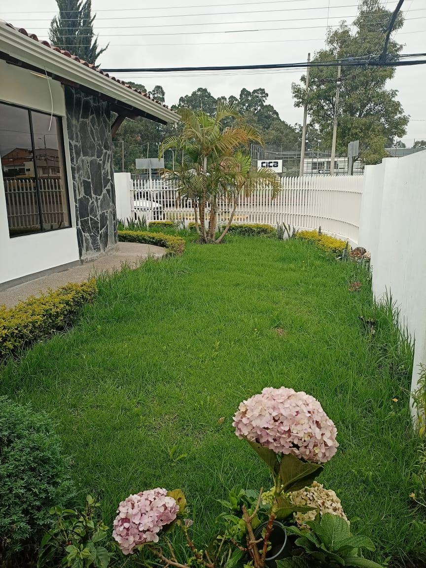 Casa Premium en Zona Privilegiada Cica 1, Azuay — imagen 8