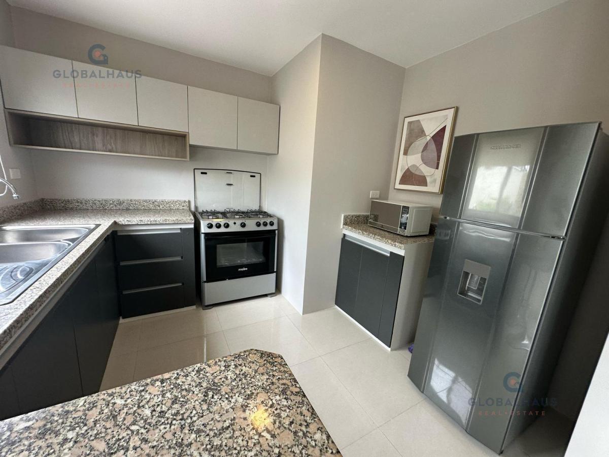 Venta de Casa en Via a La Costa, Km. 19, Urb Faro Novo, 3 Habitaciones. Of, Guayas — imagen 4