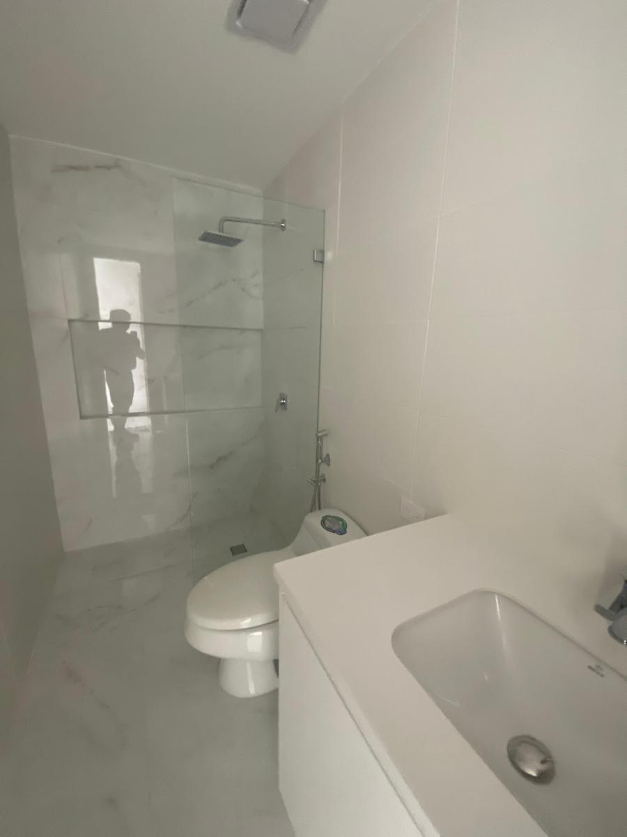 Alquilo o Vendo Departamento 2 Dorm. por Estrenar, Guayas — imagen 3