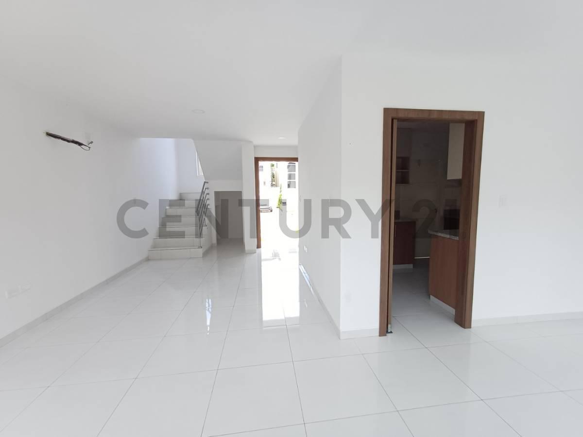 Moderna Casa de Estreno en Romareda–et. Riada (Solo 28 Propiedades). Dian, Guayas — imagen 10