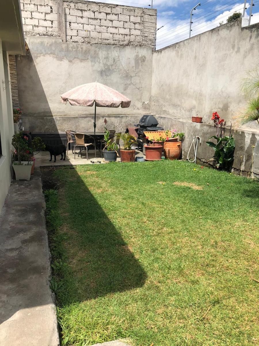 Vento Terreno Industrial con Casa en El Sector de Carcelén Industrial — imagen 5